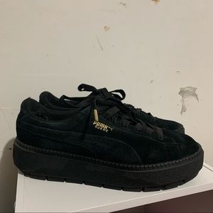 black suede fenty puma shoe by rhianna